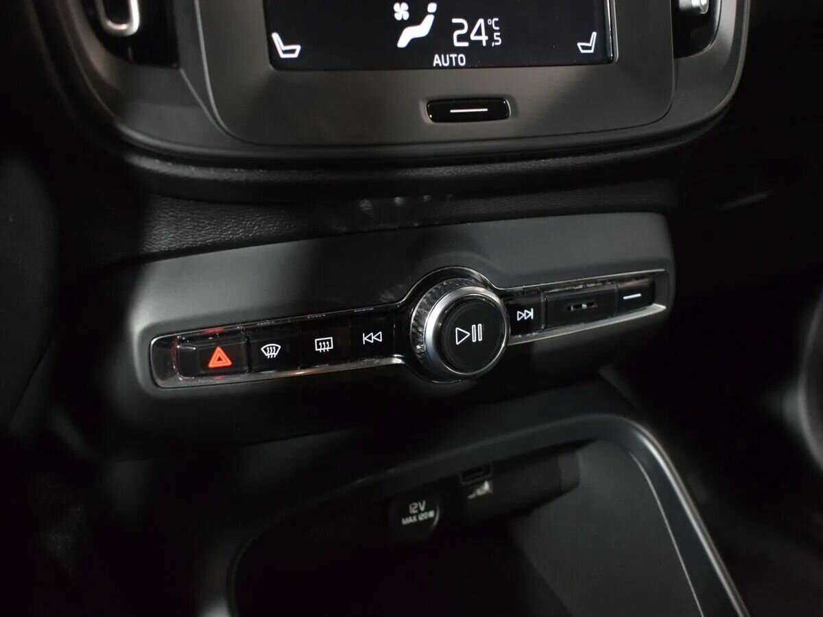 Купить Volvo XC40, 2019, 50 001 км, фото №19