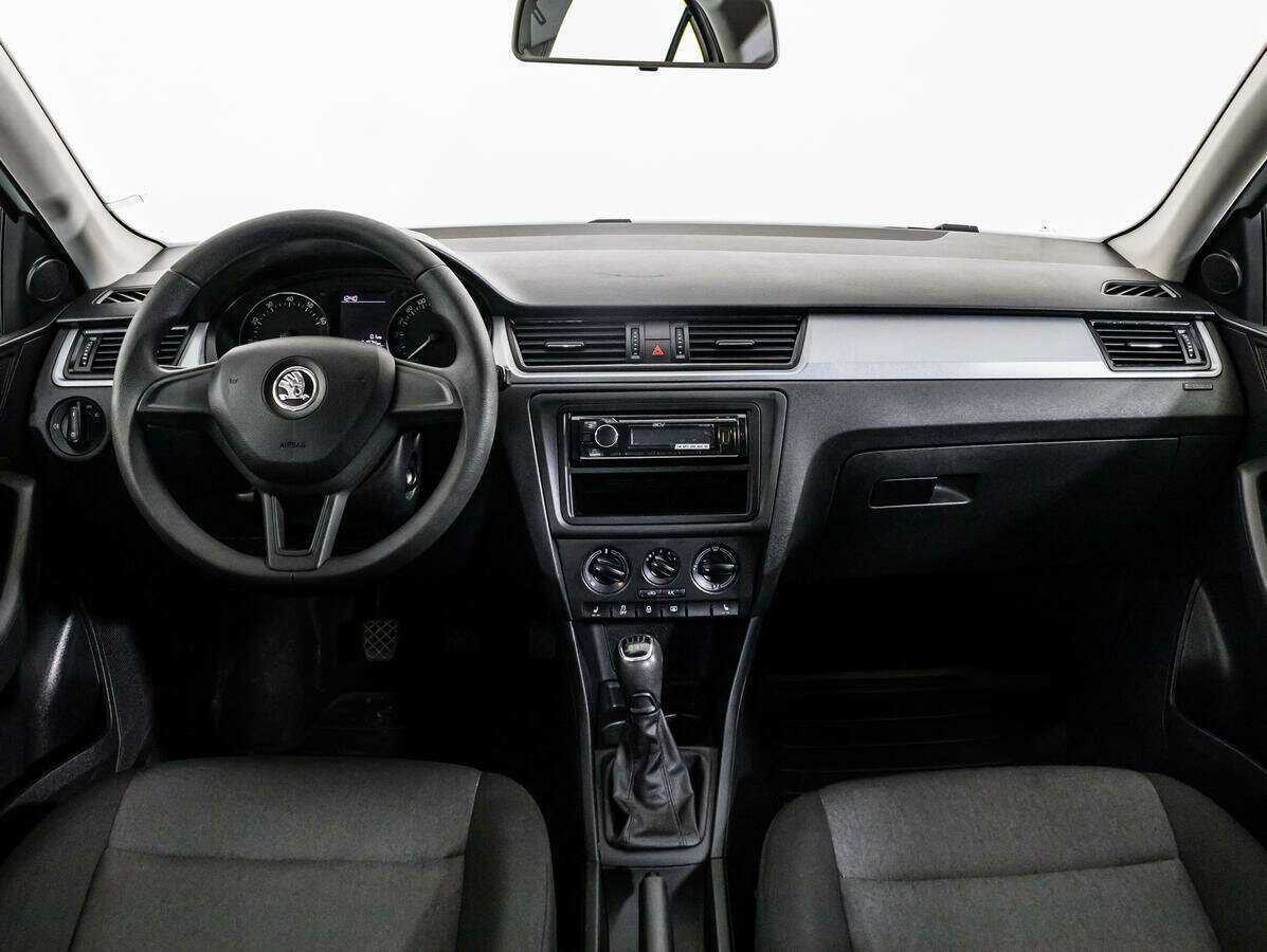 Купить Skoda Rapid, 2017, 81 872 км, фото №11