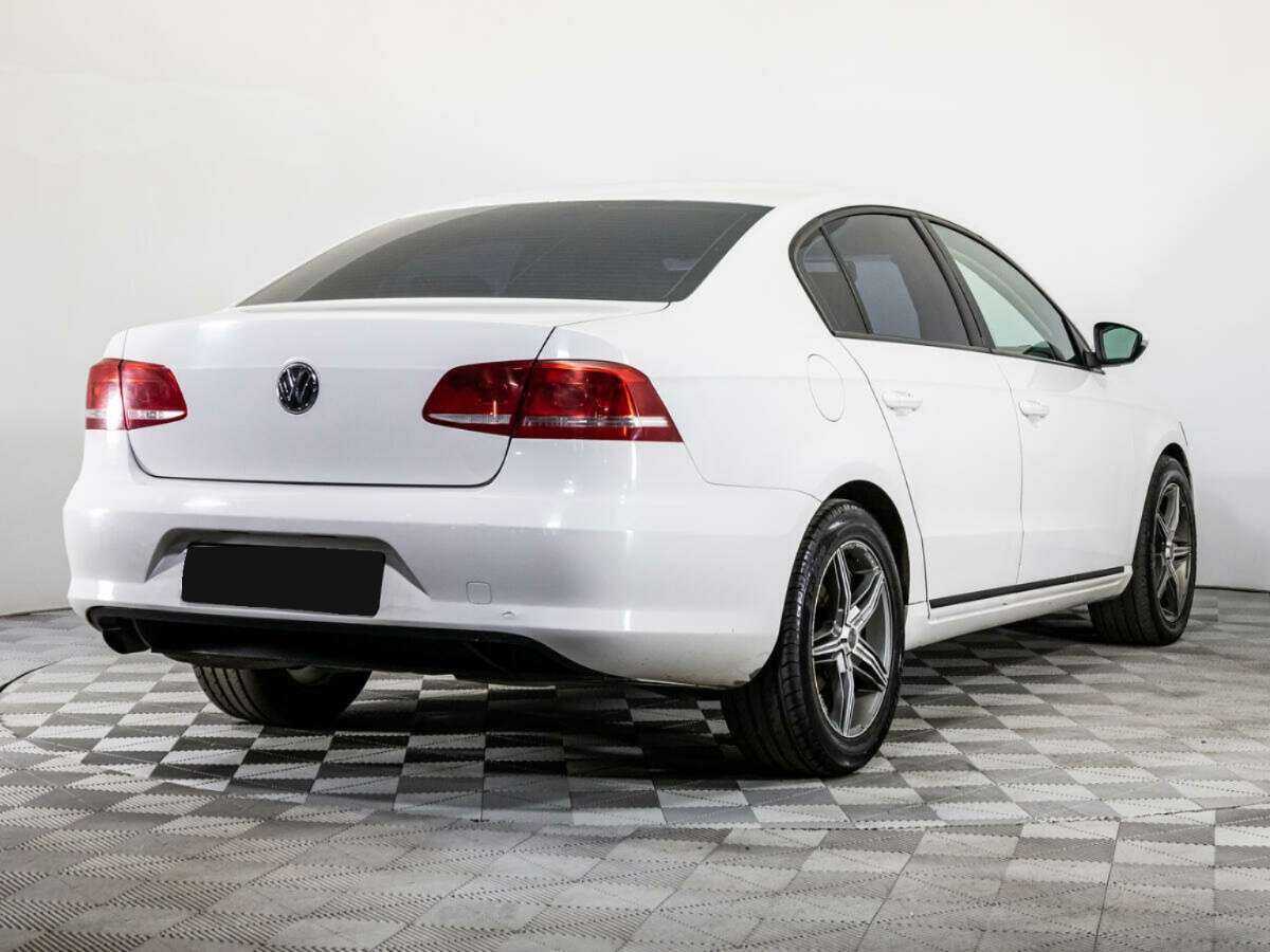 Купить Volkswagen Passat, 2012, 279 510 км, фото №5