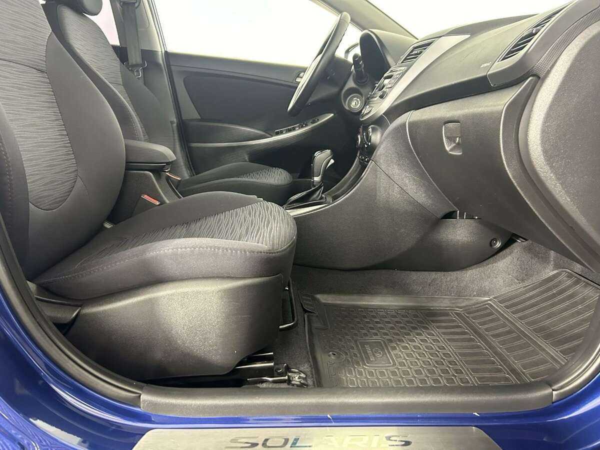 Купить Hyundai Solaris, 2016, 56 500 км, фото №14