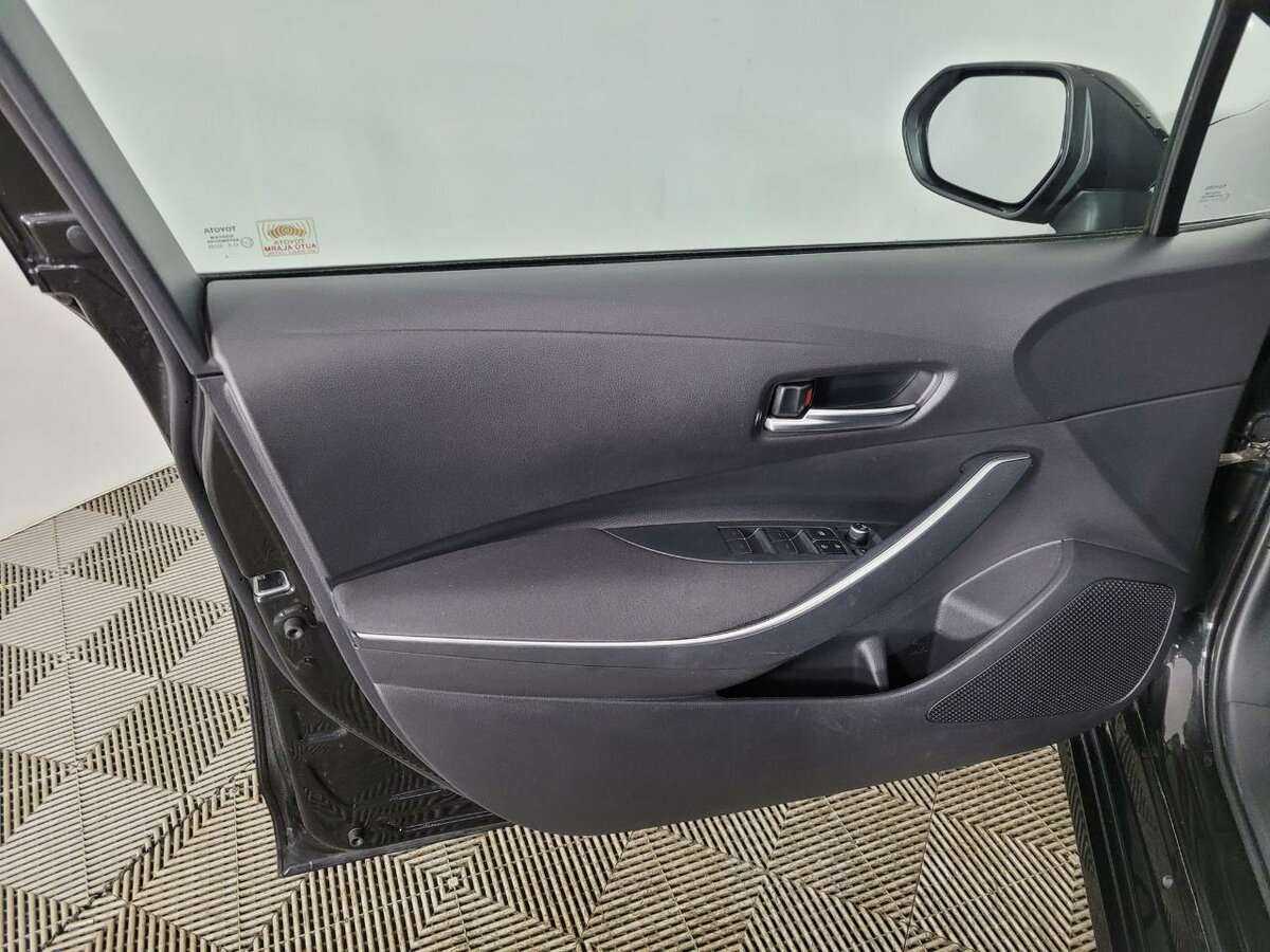 Купить Toyota Corolla, 2019, 71 000 км, фото №8