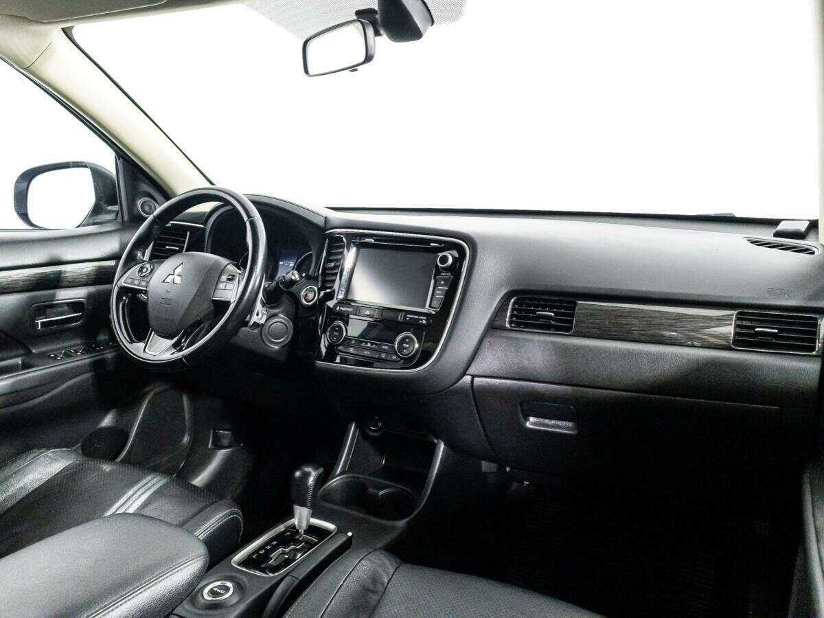 Купить Mitsubishi Outlander, 2015, 136 683 км, фото №9