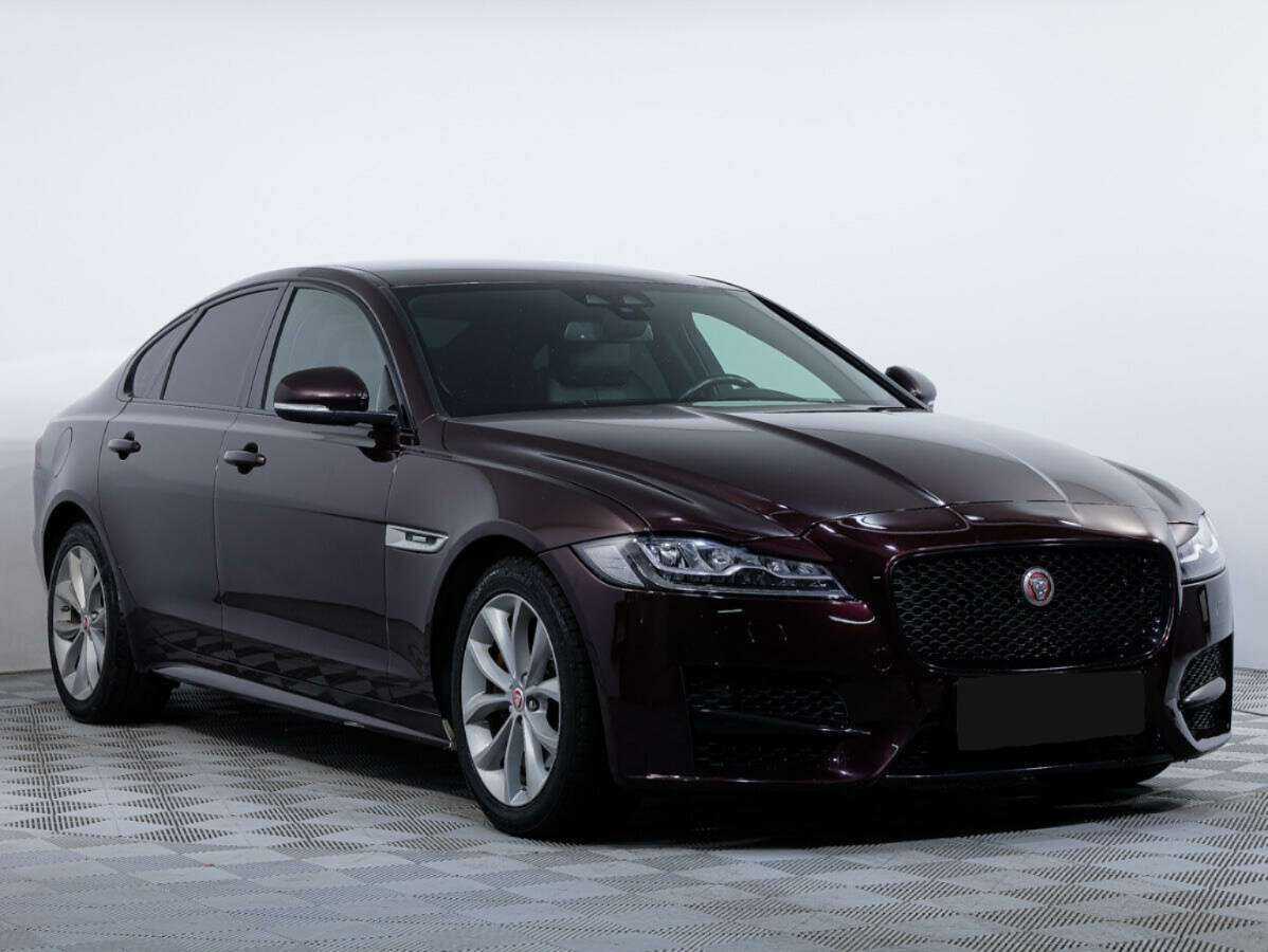 Jaguar XF