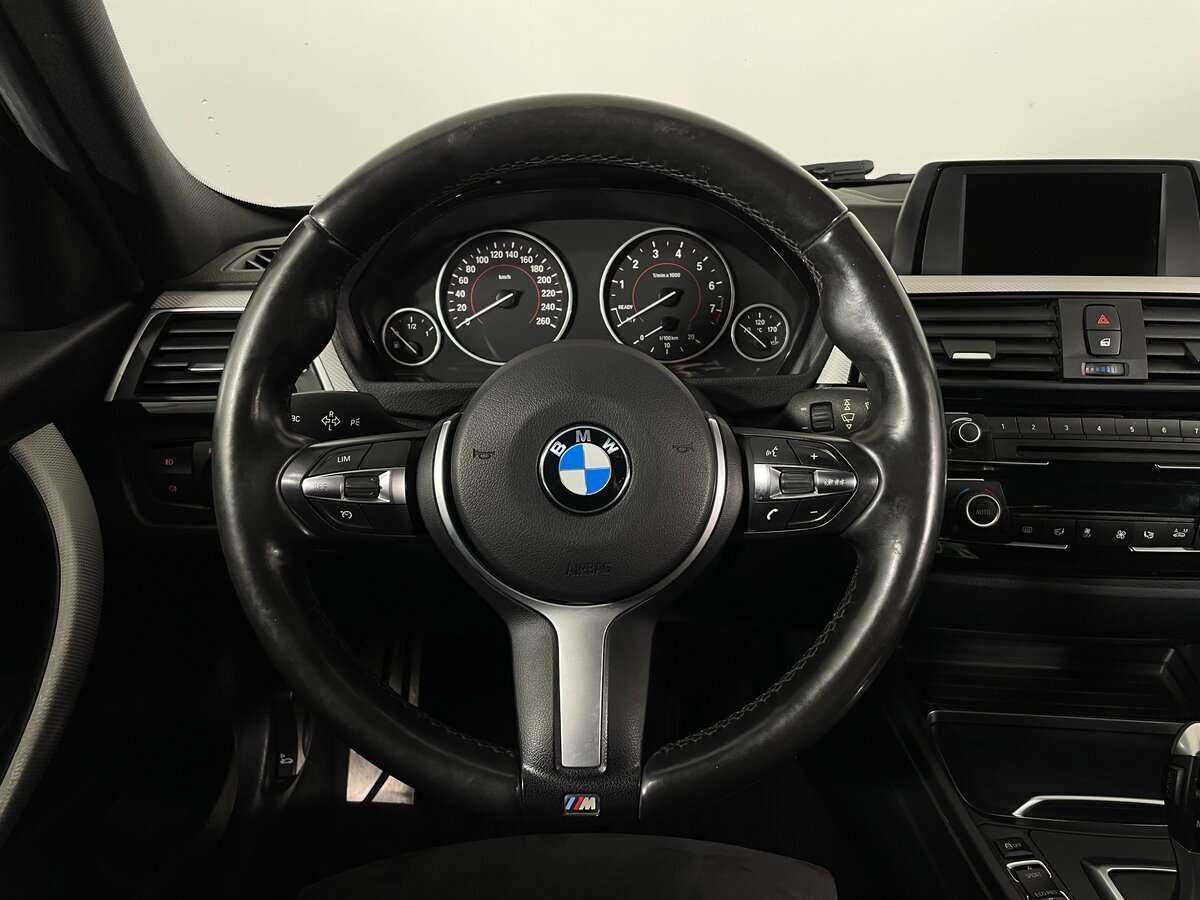 Купить BMW 3 серии 320i xDrive, 2016, 109 000 км, фото №14