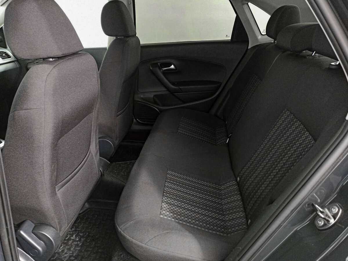 Купить Volkswagen Polo, 2017, 70 203 км, фото №10