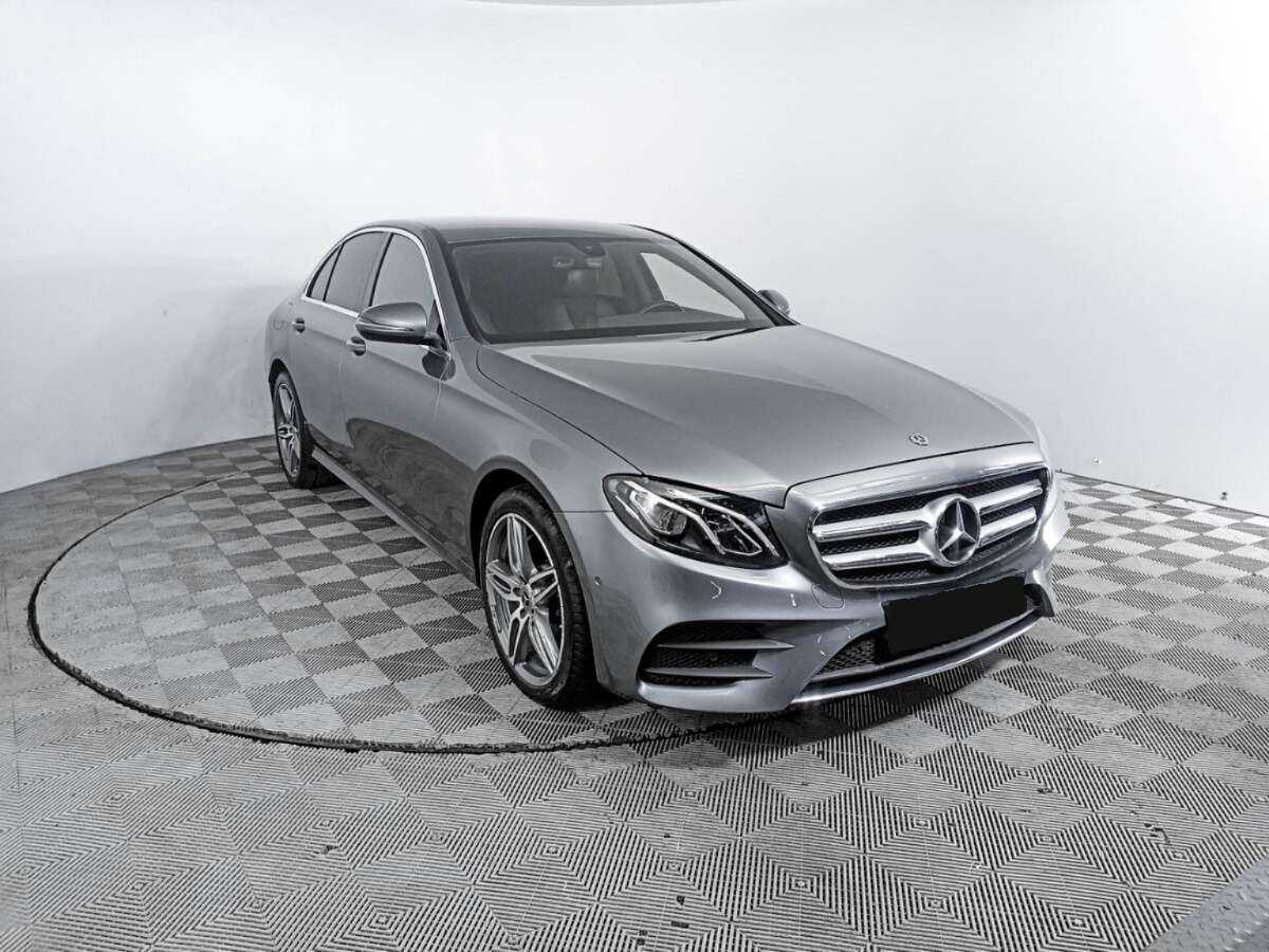 Mercedes-Benz E-Класс