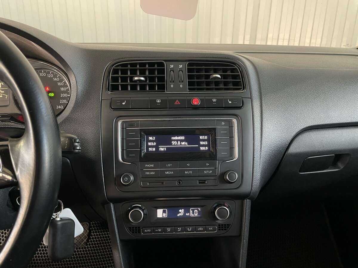 Купить Volkswagen Polo, 2018, 82 694 км, фото №12