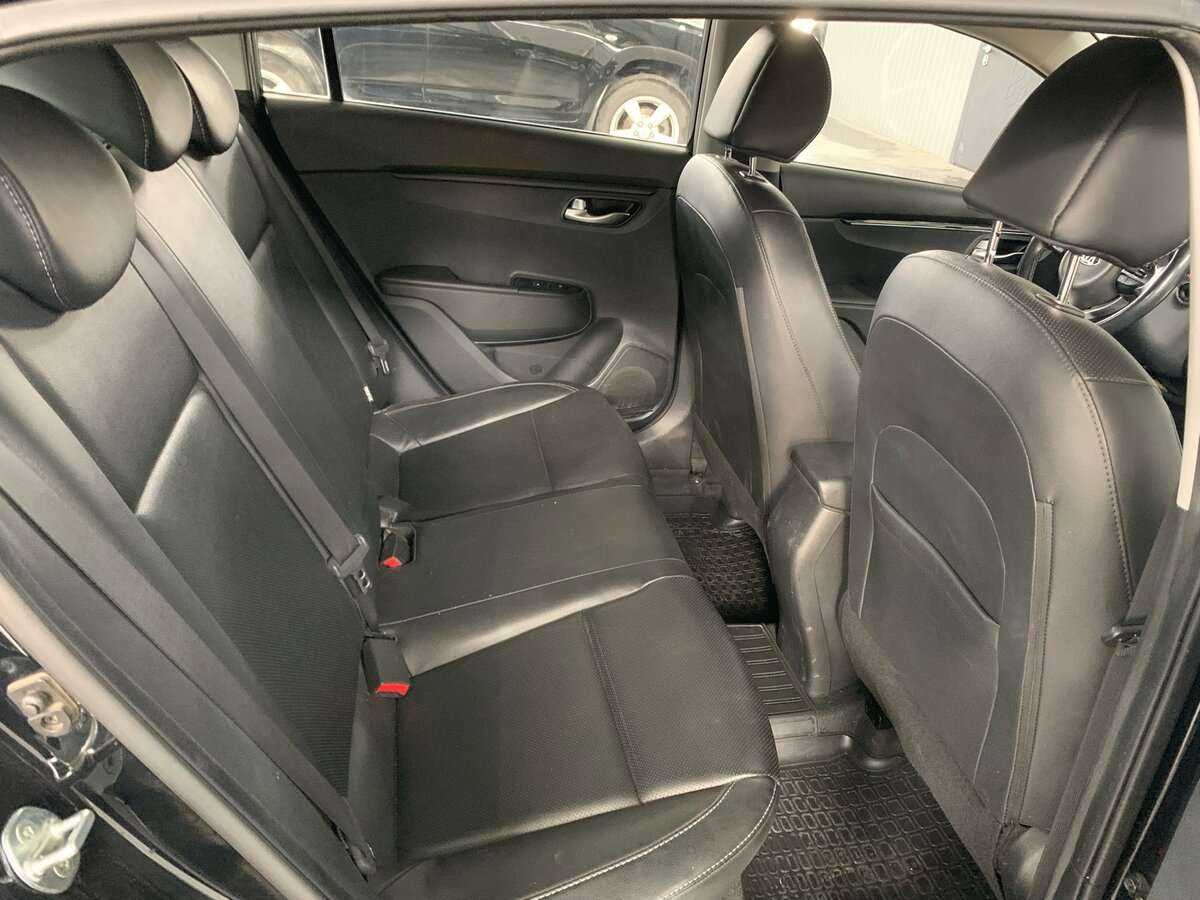 Купить Kia Rio X-Line, 2018, 34 525 км, фото №12