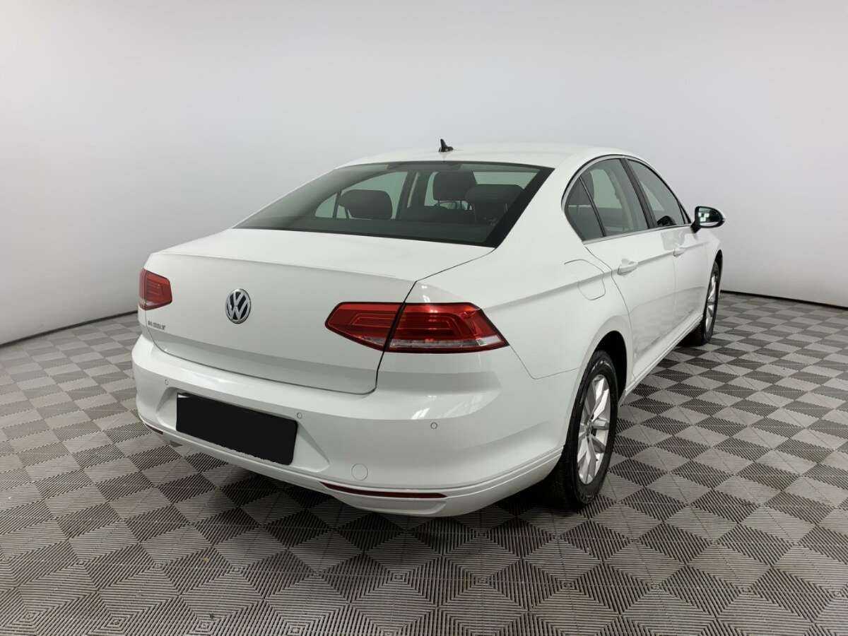 Купить Volkswagen Passat, 2019, 101 776 км, фото №5