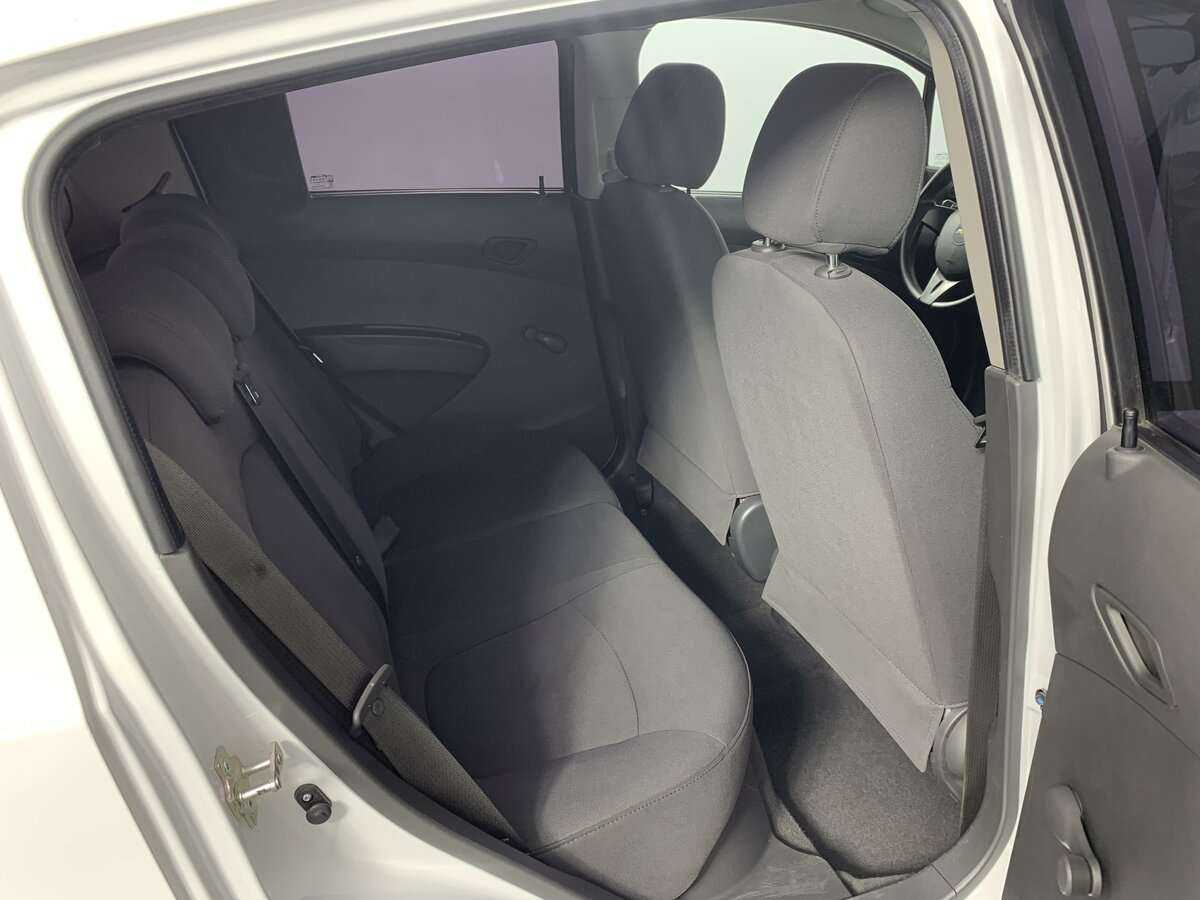Купить Chevrolet Spark, 2013, 30 132 км, фото №16