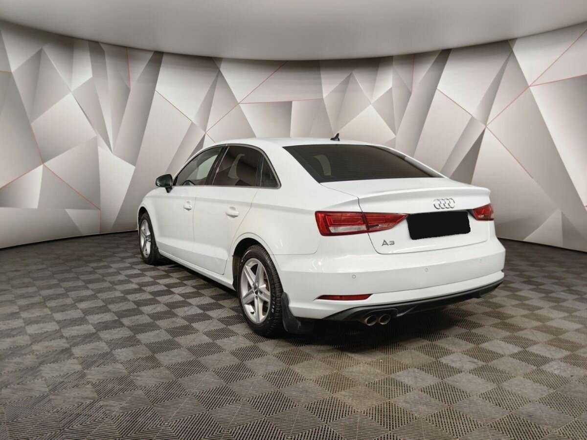 Купить Audi A3, 2019, 107 500 км, фото №4
