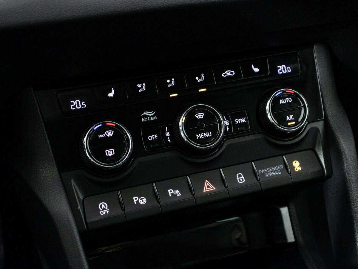 Купить Skoda Karoq, 2020, 96 969 км, фото №15