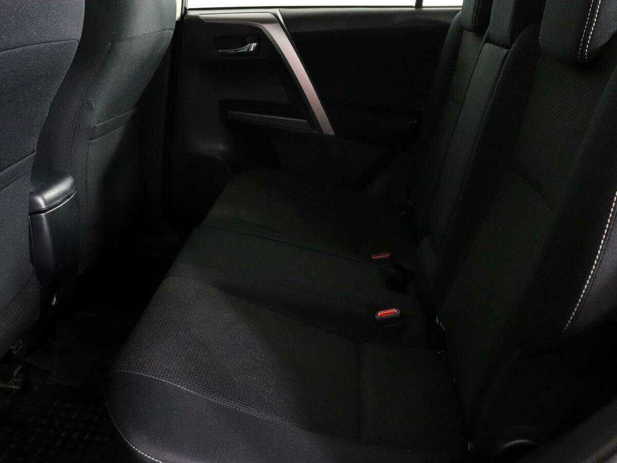 Купить Toyota RAV4, 2016, 178 600 км, фото №8