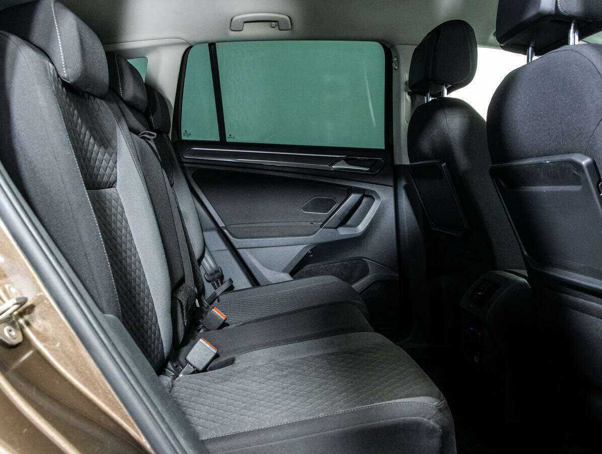 Купить Volkswagen Tiguan, 2017, 160 237 км, фото №13