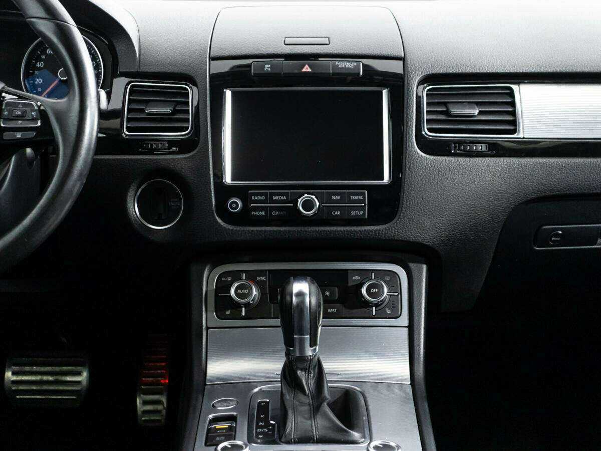 Купить Volkswagen Touareg, 2012, 236 145 км, фото №14