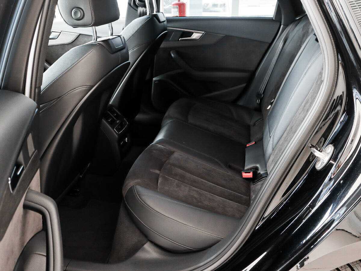 Купить Audi A4, 2019, 119 000 км, фото №11