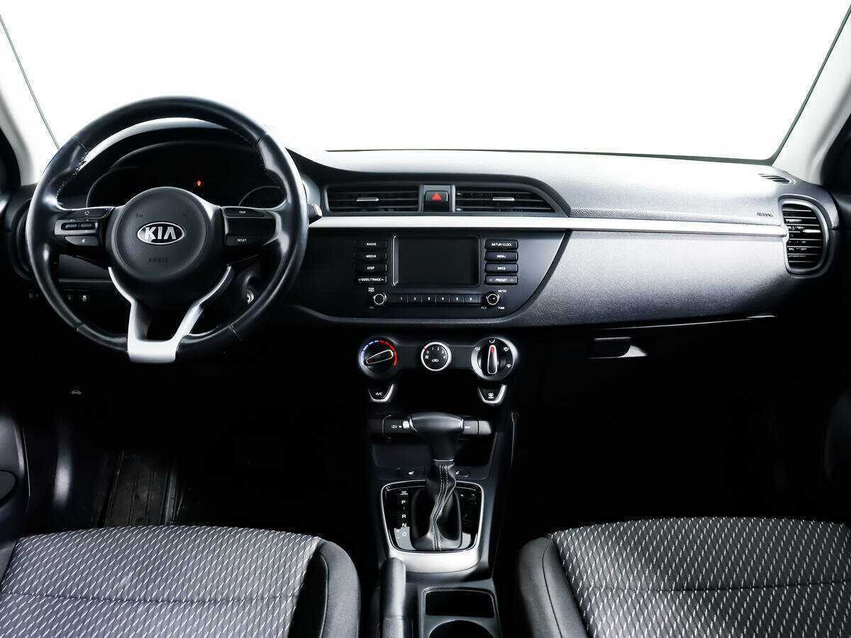 Купить Kia Rio X-Line, 2018, 72 691 км, фото №11