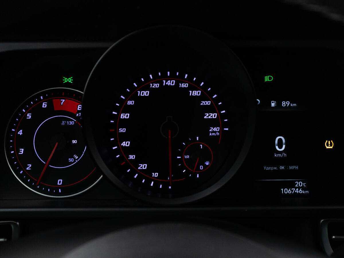 Купить Hyundai Elantra, 2021, 106 533 км, фото №12