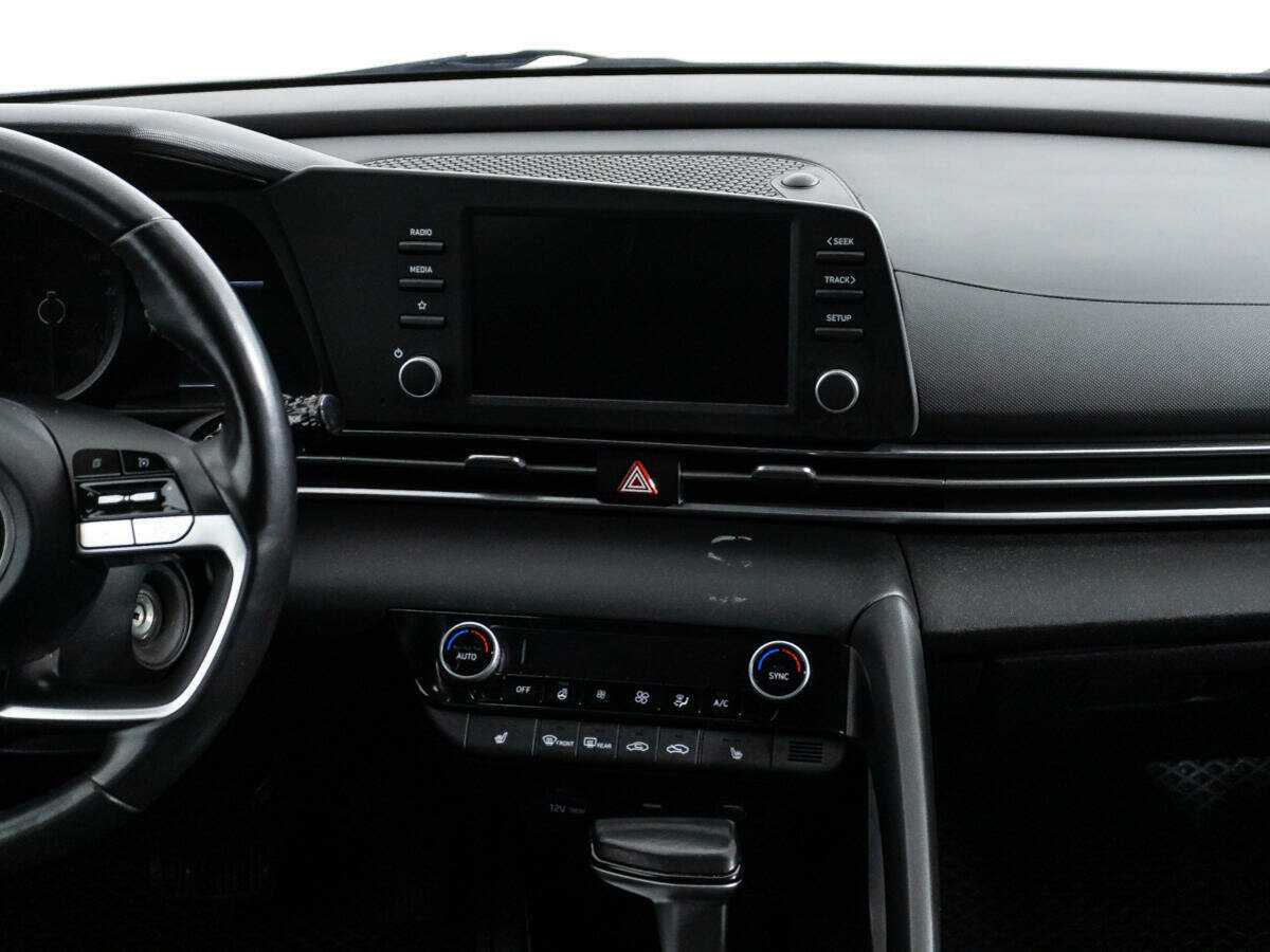 Купить Hyundai Elantra, 2021, 106 533 км, фото №14