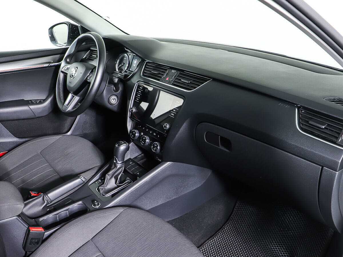 Купить Skoda Octavia, 2018, 99 946 км, фото №11