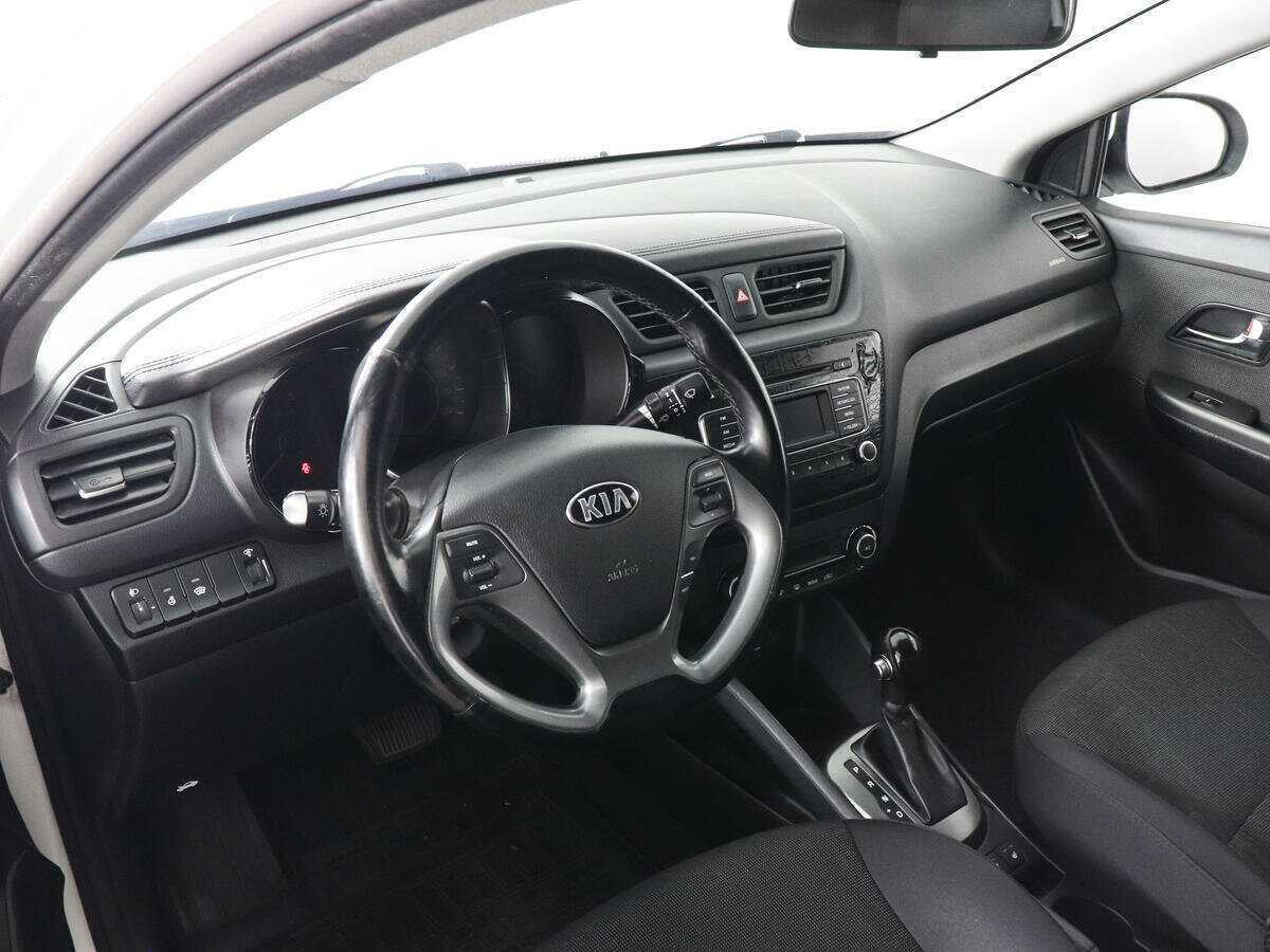 Купить Kia Rio, 2016, 184 463 км, фото №9