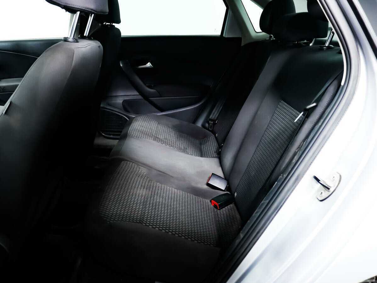 Купить Volkswagen Polo, 2012, 235 428 км, фото №12