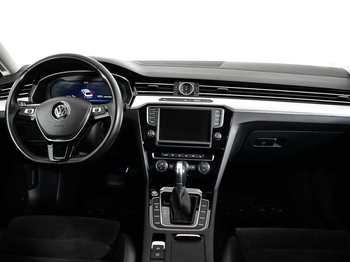 Купить Volkswagen Passat, 2016, 80 446 км, фото №12