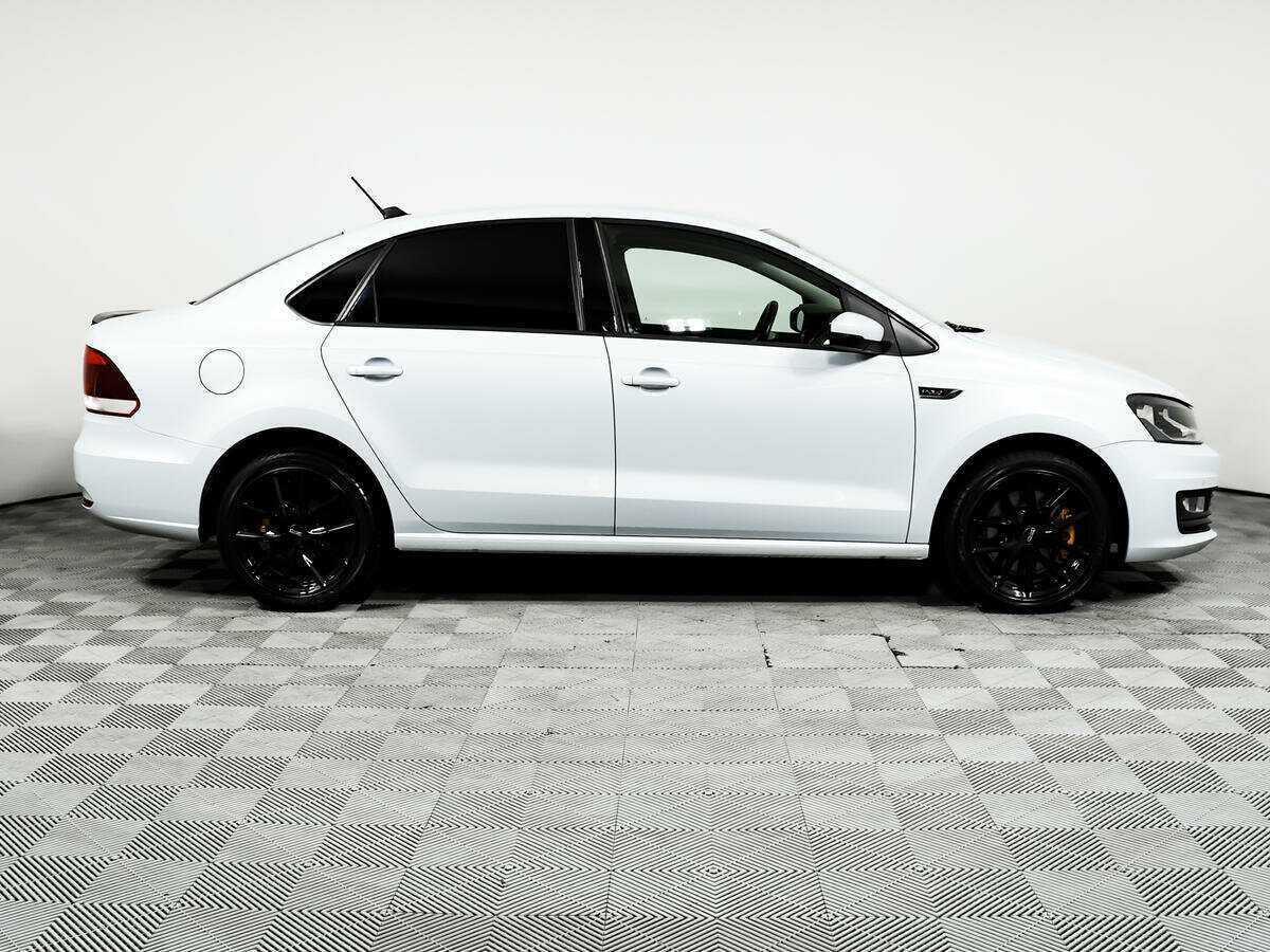 Купить Volkswagen Polo, 2018, 95 101 км, фото №4