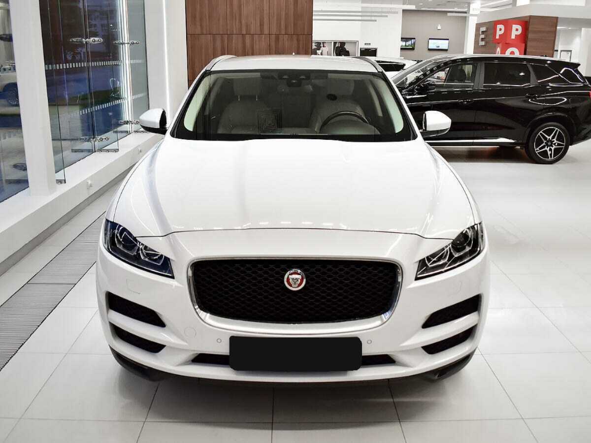 Jaguar F-Pace