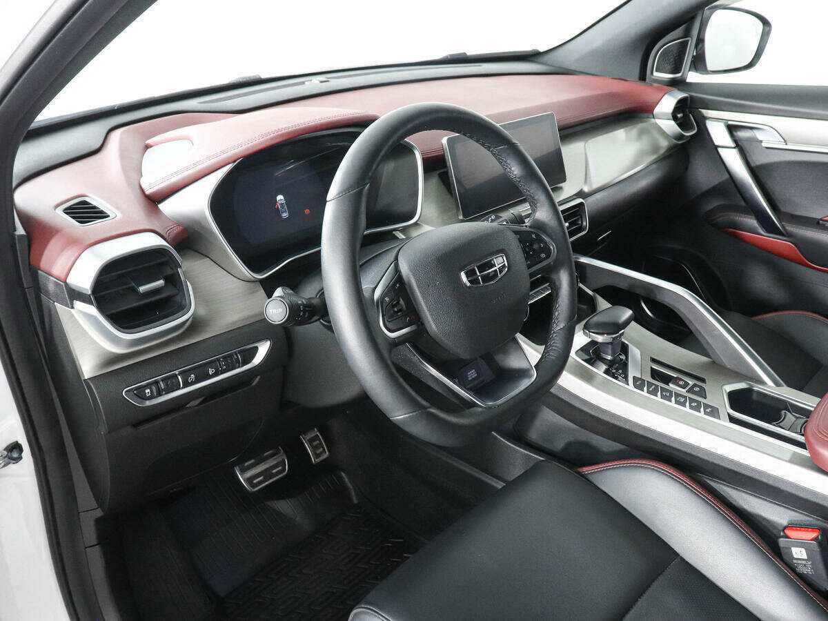 Купить Geely Coolray, 2022, 14 825 км, фото №9