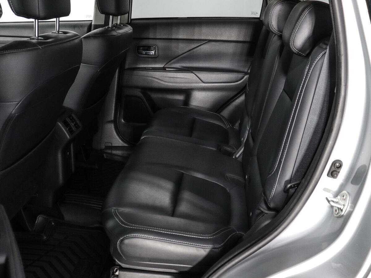 Купить Mitsubishi Outlander, 2019, 71 230 км, фото №8