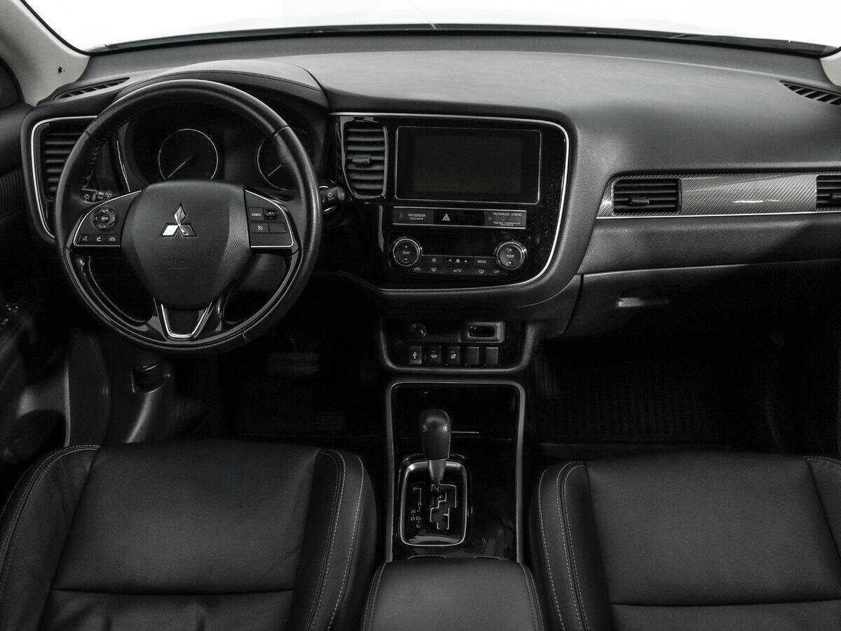 Купить Mitsubishi Outlander, 2019, 71 230 км, фото №10