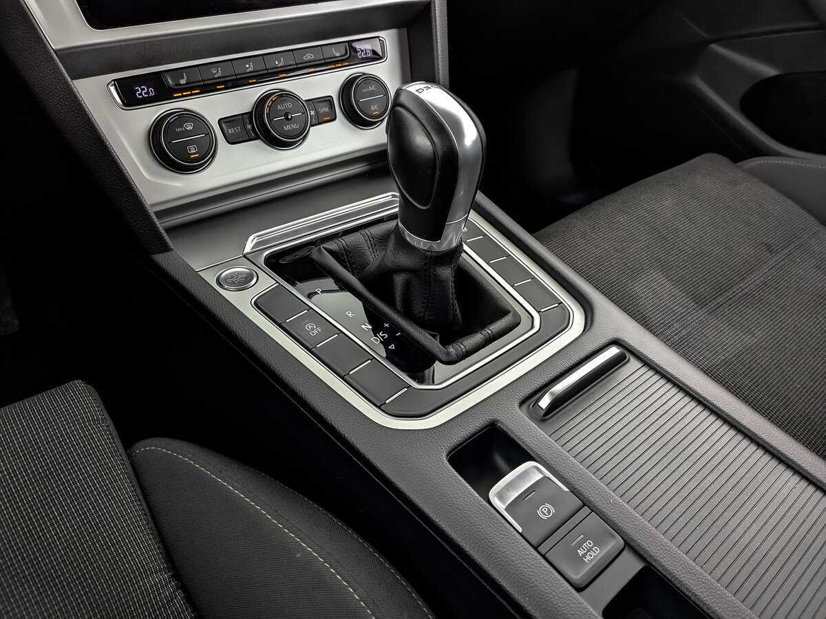 Купить Volkswagen Passat, 2018, 108 936 км, фото №23