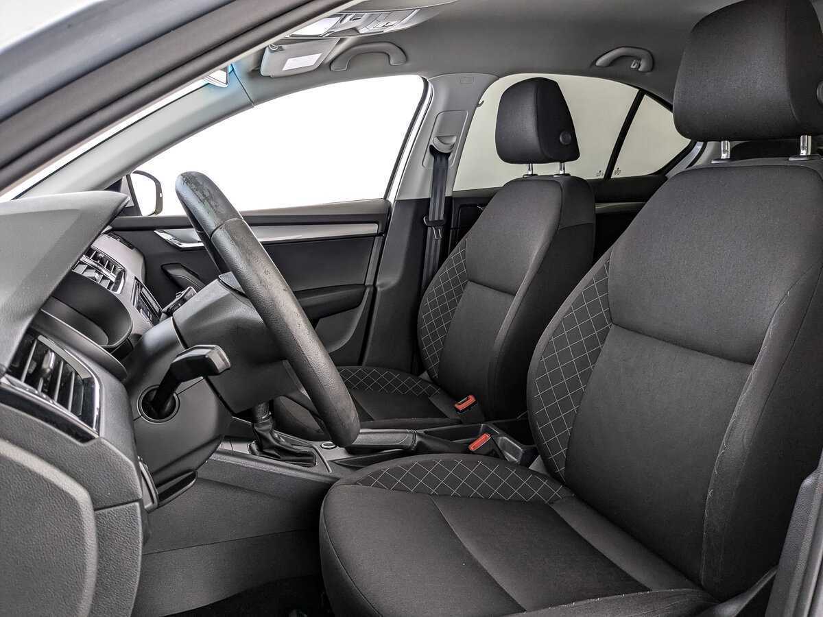 Купить Skoda Octavia, 2017, 165 576 км, фото №16