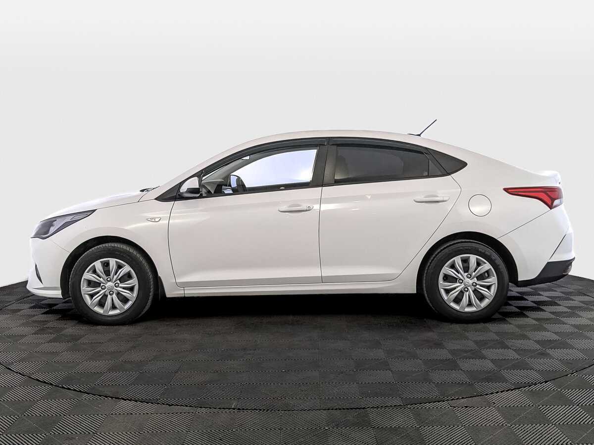 Купить Hyundai Solaris, 2022, 67 372 км, фото №8