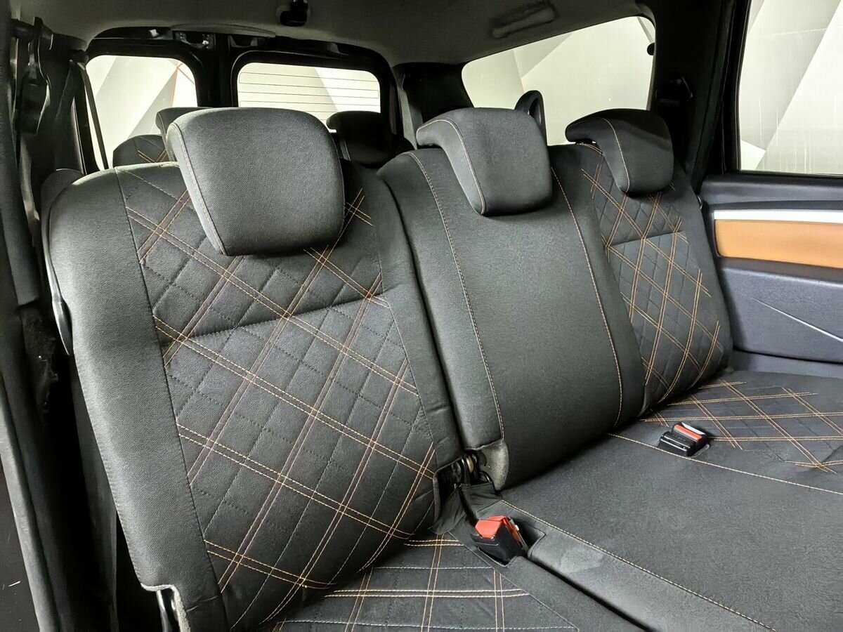 Купить Lada (ВАЗ) Largus Cross, 2015, 189 926 км, фото №13