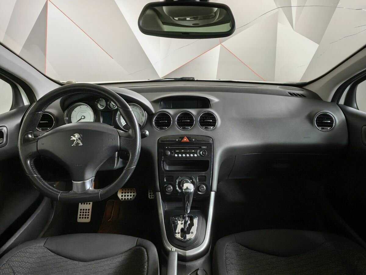 Купить Peugeot 308, 2012, 156 000 км, фото №9