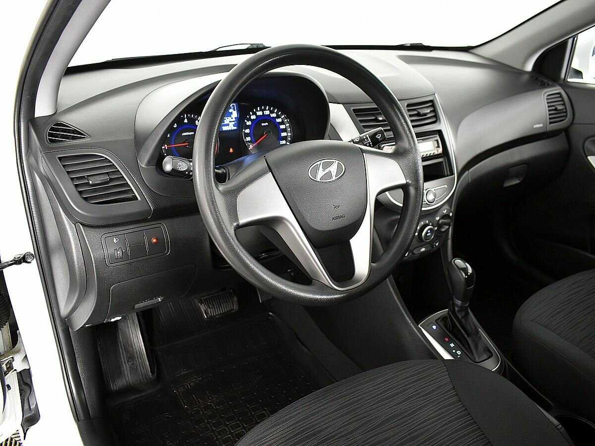 Купить Hyundai Solaris, 2014, 98 668 км, фото №7