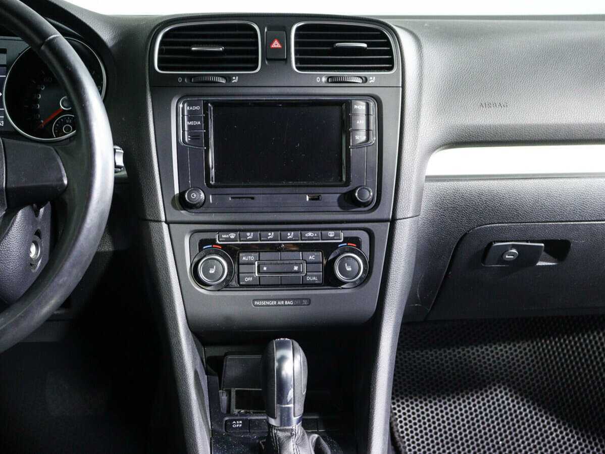Купить Volkswagen Golf, 2012, 87 560 км, фото №12