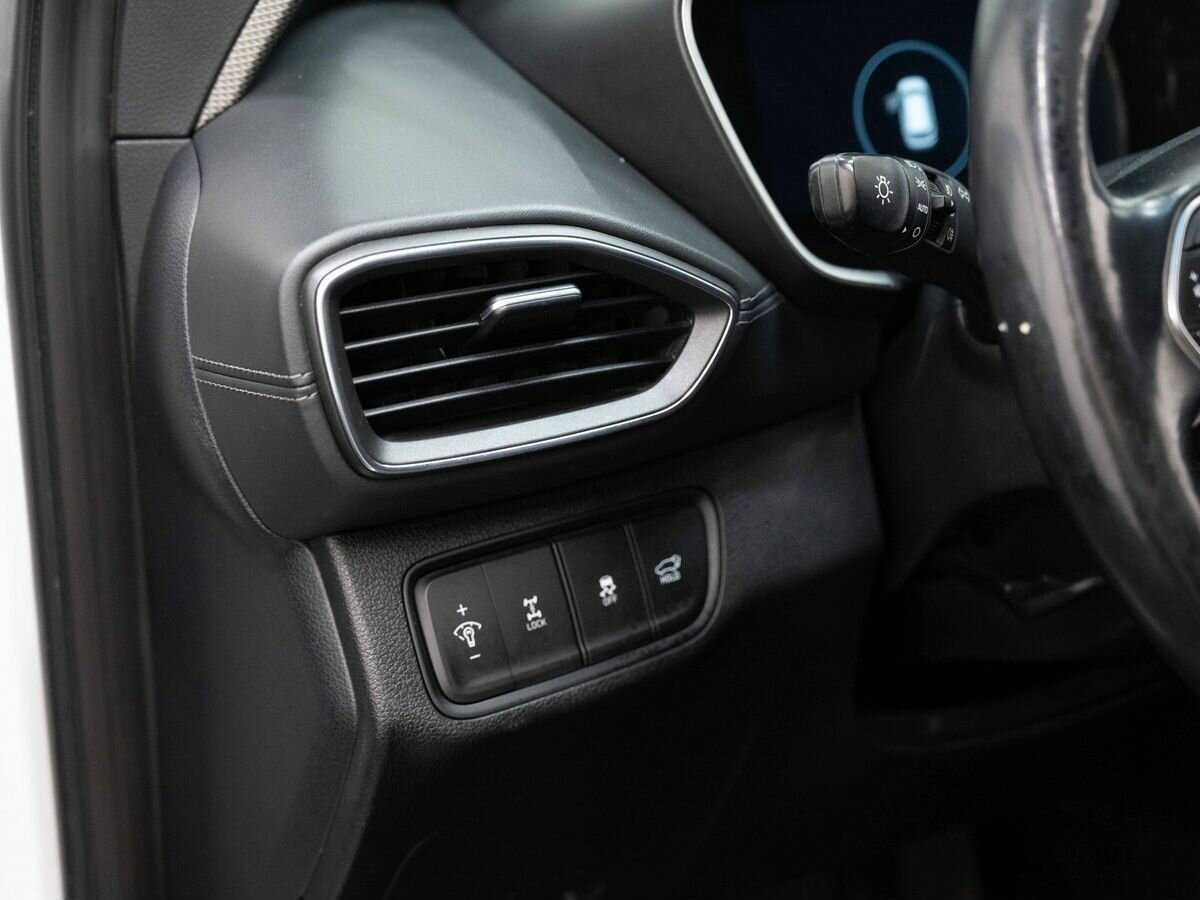 Купить Hyundai Santa Fe, 2019, 107 169 км, фото №19