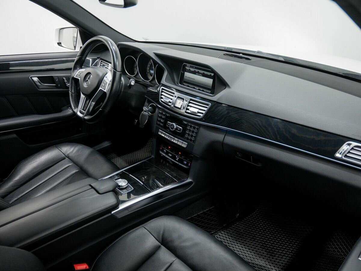 Купить Mercedes-Benz E-Класс 300, 2013, 200 000 км, фото №7