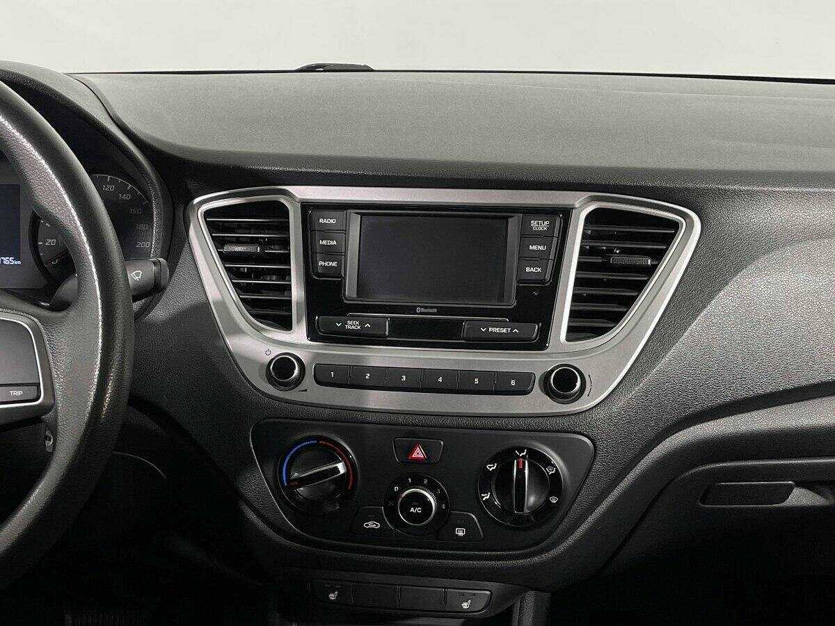 Купить Hyundai Solaris, 2020, 119 517 км, фото №10