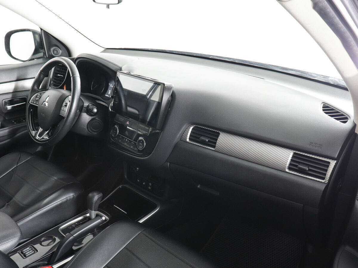 Купить Mitsubishi Outlander, 2018, 98 383 км, фото №10