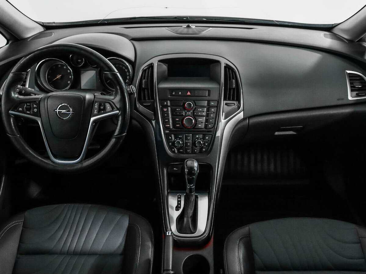 Купить Opel Astra, 2013, 159 326 км, фото №12