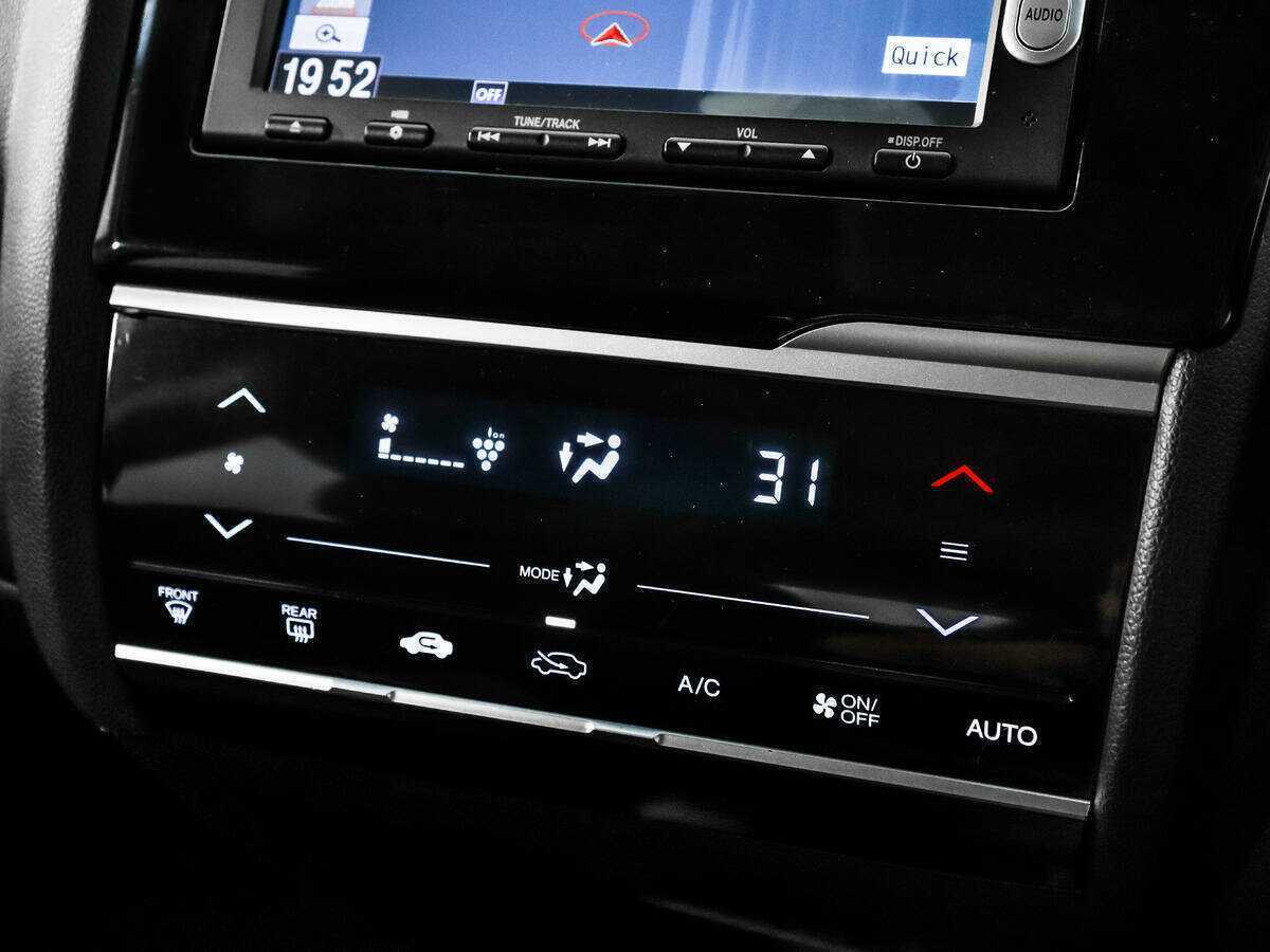 Купить Honda Fit, 2015, 90 169 км, фото №12