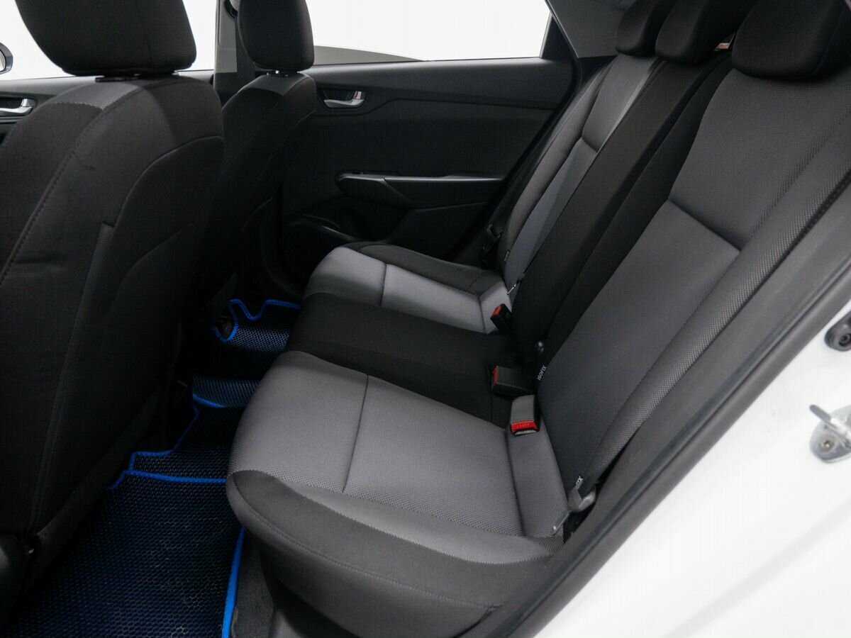 Купить Hyundai Solaris, 2021, 118 318 км, фото №18