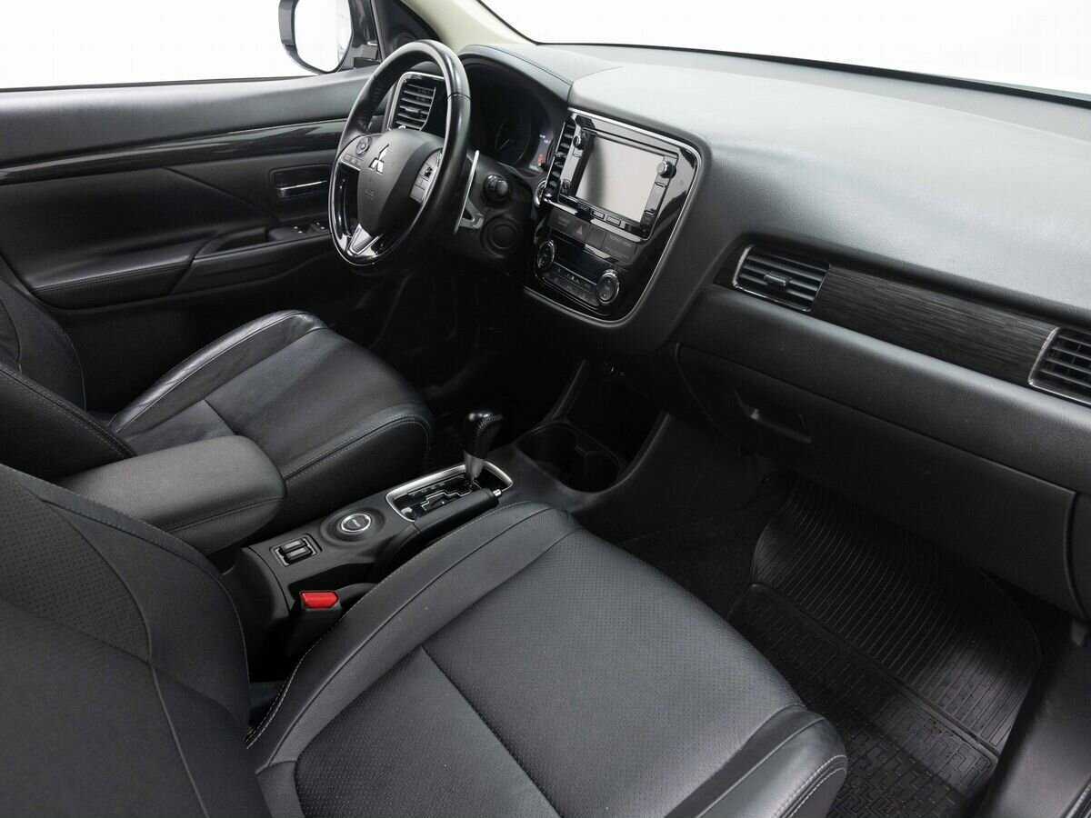 Купить Mitsubishi Outlander, 2016, 176 533 км, фото №13