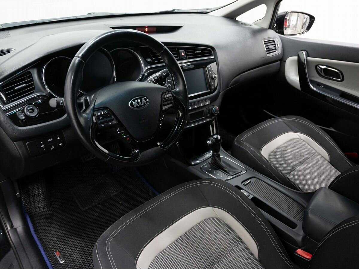 Купить Kia Ceed, 2017, 138 345 км, фото №8