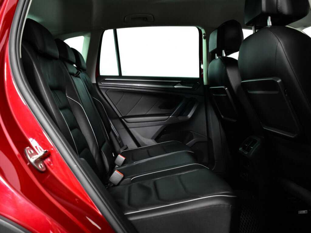 Купить Volkswagen Tiguan, 2018, 71 253 км, фото №10