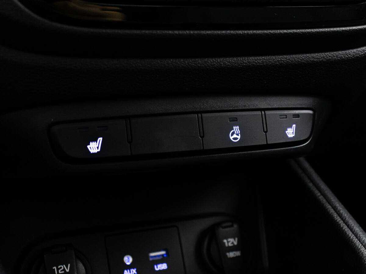 Купить Hyundai Solaris, 2019, 84 891 км, фото №17